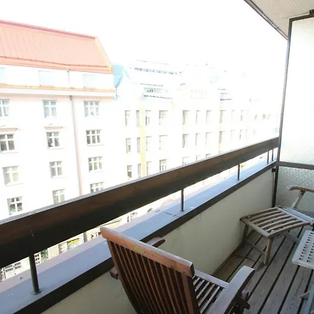 Apartment Convenient For 2 In Ullanlinna Helsinki